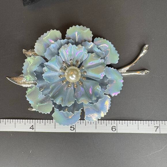 Vintage Coro Iridescent Blue Flower Brooch Silver Pin Large 3.5" - Picture 2 of 3